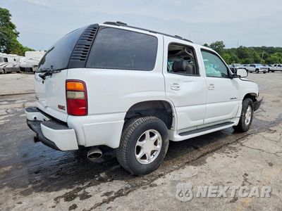 Trzecie zdjęcie samochodu z tyłu: 2002 GMC DENALI VIN:1GKEK63U22J339765 - miniatura