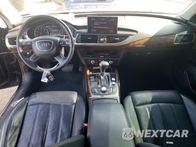 Zdjęcie 8 z 12 samochodu: 2013 AUDI A7 PRESTIGE VIN:WAU3GAFCXDN023677 - miniatura