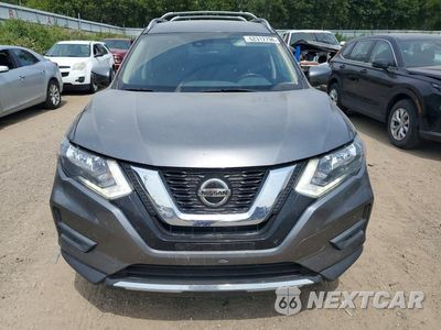 Piąte zdjęcie samochodu w środku: 2019 NISSAN ROGUE SV VIN:JN8AT2MV8KW402172 - miniatura