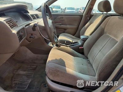 Zdjęcie 7 z 12 samochodu: 2001 TOYOTA CAMRY LE VIN:JT2BG28K910597455 - miniatura