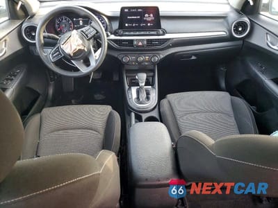 Zdjęcie 8 z 12 samochodu: 2023 KIA FORTE LXS VIN:3KPF24AD9PE669026 - miniatura
