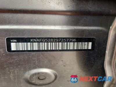 Zdjęcie 12 z 12 samochodu: 2009 KIA RONDO BASE VIN:KNAFG528297257796 - miniatura