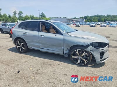Czwarte zdjęcie samochodu z boku: 2024 VOLVO XC60 ULTIMATE VIN:YV4L12RM3R1719419 - miniatura