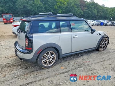 Trzecie zdjęcie samochodu z tyłu: 2011 MINI COOPER CLUBMAN VIN:WMWZF3C5XBT188927 - miniatura