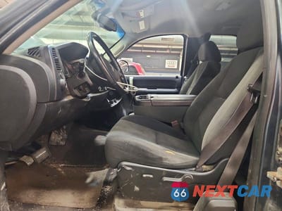 Zdjęcie 7 z 12 samochodu: 2008 GMC SIERRA K1500 VIN:2GTEK19J381269174 - miniatura