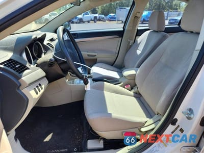 Zdjęcie 7 z 12 samochodu: 2008 MITSUBISHI LANCER ES VIN:JA3AU26U78U002491 - miniatura