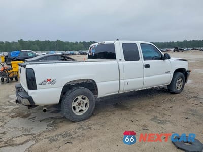 Trzecie zdjęcie samochodu z tyłu: 2002 CHEVROLET SILVERADO K1500 VIN:1GCEK19V72E177784 - miniatura