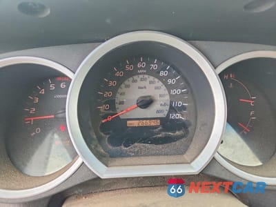 Zdjęcie 9 z 12 samochodu: 2005 TOYOTA TACOMA ACCESS CAB VIN:5TEUU42N25Z059807 - miniatura
