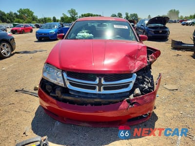 Piąte zdjęcie samochodu w środku: 2011 DODGE AVENGER MAINSTREET VIN:1B3BD1FG4BN513704 - miniatura