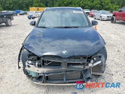 Piąte zdjęcie samochodu w środku: 2018 BMW X1 SDRIVE28I VIN:WBXHU7C30J5L05298 - miniatura