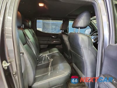 Zdjęcie 10 z 12 samochodu: 2019 TOYOTA TACOMA TRD SPORT VIN:3TMCZ5AN3KM195943 - miniatura
