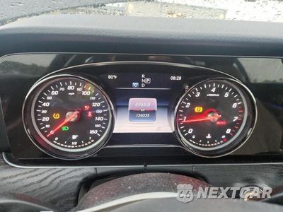 Zdjęcie 9 z 12 samochodu: 2017 MERCEDES-BENZ E 300 4MATIC VIN:WDDZF4KB7HA274495 - miniatura