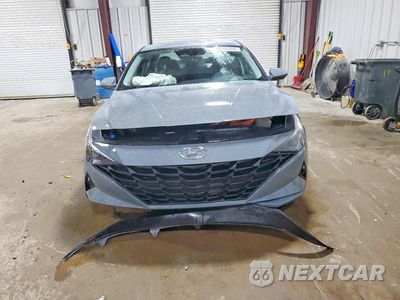 Piąte zdjęcie samochodu w środku: 2023 HYUNDAI ELANTRA BLUE VIN:KMHLM4AJ5PU039990 - miniatura