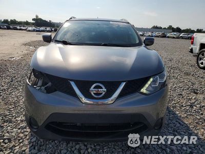 Piąte zdjęcie samochodu w środku: 2017 NISSAN ROGUE SPORT SV VIN:JN1BJ1CP1HW013842 - miniatura