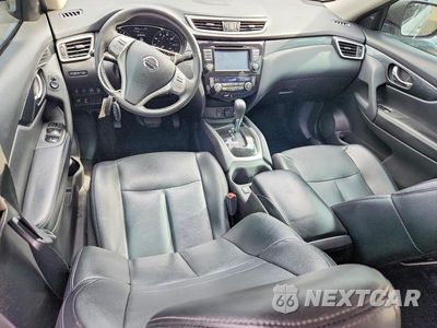 Zdjęcie 8 z 13 samochodu: 2015 NISSAN ROGUE SL VIN:5N1AT2MT6FC905566 - miniatura