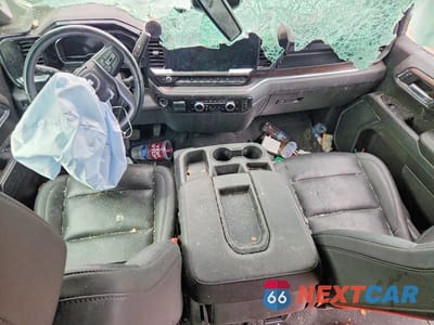 Zdjęcie 8 z 11 samochodu: 2025 GMC SIERRA K1500 SLT VIN:3GTUUDED1SG125242 - miniatura