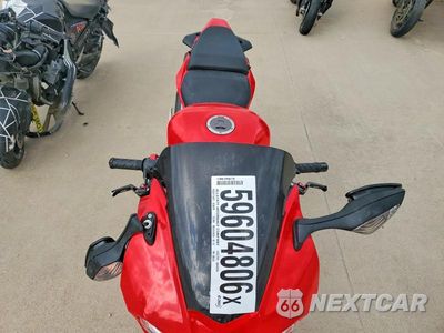 Piąte zdjęcie samochodu w środku: 2014 HONDA VFR800 F VIN:JH2RC7915EK000646 - miniatura