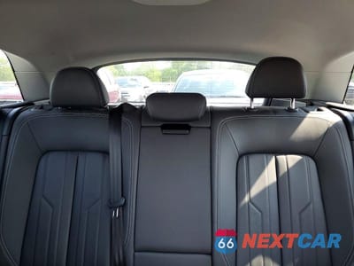 Zdjęcie 10 z 13 samochodu: 2021 AUDI E-TRON PREMIUM VIN:WA1AAAGEXMB015215 - miniatura