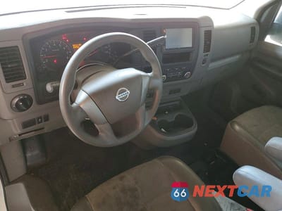 Zdjęcie 8 z 13 samochodu: 2016 NISSAN NV 1500 S VIN:1N6BF0KM2GN802776 - miniatura