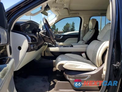Zdjęcie 7 z 13 samochodu: 2018 LINCOLN NAVIGATOR L BLACK LABEL VIN:5LMJJ3TT2JEL09099 - miniatura
