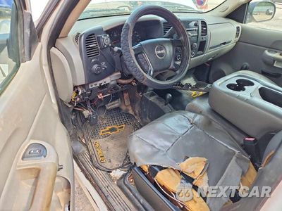 Zdjęcie 8 z 12 samochodu: 2008 GMC SIERRA K1500 VIN:1GTEK19C38Z289353 - miniatura