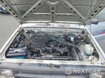 Zdjęcie 11 z 12 samochodu: 1989 MAZDA B2200 CAB PLUS VIN:JM2UF3135K0720502 - miniatura