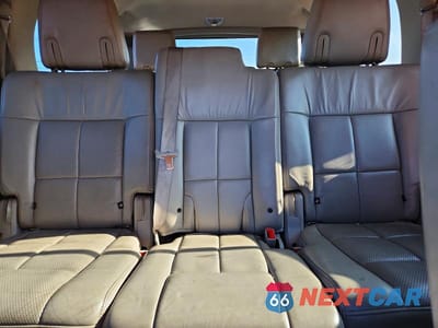 Zdjęcie 10 z 14 samochodu: 2011 LINCOLN NAVIGATOR L VIN:5LMJJ3J50BEJ09120 - miniatura