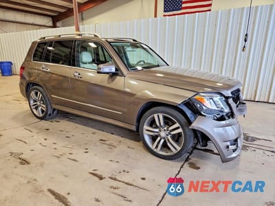 Czwarte zdjęcie samochodu z boku: 2014 MERCEDES-BENZ GLK 350 4MATIC VIN:WDCGG8JB8EG166574 - miniatura