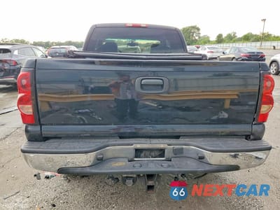 Zdjęcie 6 z 12 samochodu: 2003 CHEVROLET SILVERADO K1500 VIN:1GCEK19T23Z229055 - miniatura