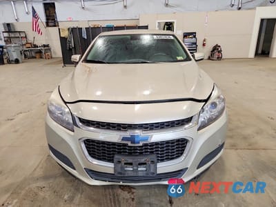 Piąte zdjęcie samochodu w środku: 2015 CHEVROLET MALIBU 1LT VIN:1G11C5SL9FF273890 - miniatura