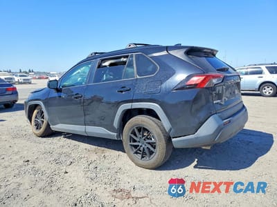 Drugie zdjęcie samochodu z przodu: 2020 TOYOTA RAV4 LE VIN:2T3H1RFV3LW096567 - miniatura