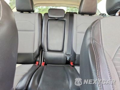 Zdjęcie 10 z 13 samochodu: 2017 FORD ESCAPE SE VIN:1FMCU9G99HUC17640 - miniatura
