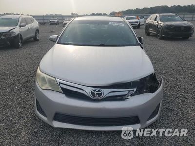 Piąte zdjęcie samochodu w środku: 2012 TOYOTA CAMRY LE VIN:4T1BF1FK6CU131108 - miniatura