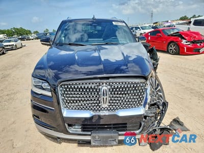 Piąte zdjęcie samochodu w środku: 2022 LINCOLN NAVIGATOR L RESERVE VIN:5LMJJ3KT0NEL08444 - miniatura