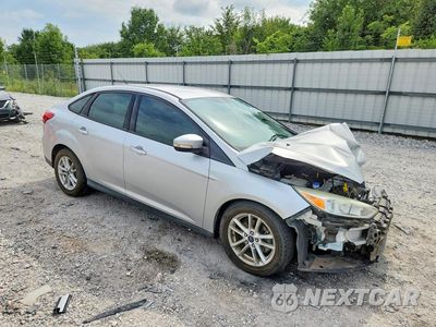Czwarte zdjęcie samochodu z boku: 2016 FORD FOCUS SE VIN:1FADP3F22GL253732 - miniatura