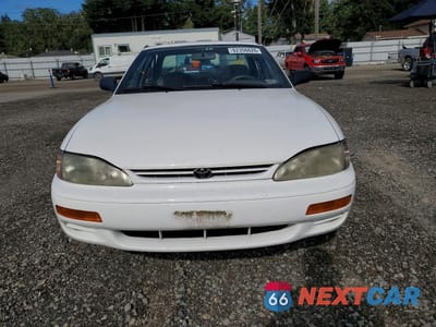 Piąte zdjęcie samochodu w środku: 1996 TOYOTA CAMRY DX VIN:JT2BG12K9T0342214 - miniatura