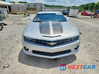 Piąte zdjęcie samochodu w środku: 2011 CHEVROLET CAMARO 2SS VIN:2G1FT1EW1B9102834 - miniatura