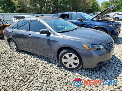 Czwarte zdjęcie samochodu z boku: 2007 TOYOTA CAMRY LE VIN:4T1BE46KX7U068301 - miniatura