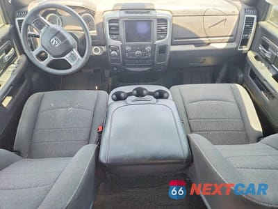Zdjęcie 8 z 13 samochodu: 2021 RAM 1500 CLASSIC SLT VIN:1C6RR6GG6MS541154 - miniatura