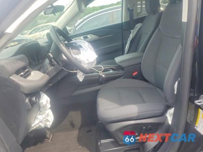 Zdjęcie 7 z 12 samochodu: 2025 FORD EXPLORER ACTIVE VIN:1FMUK8DH1SGA89108 - miniatura