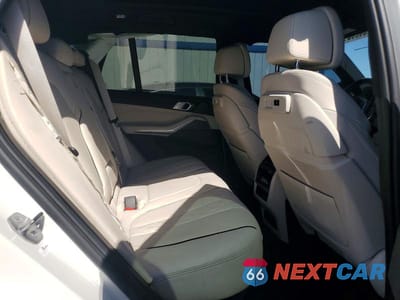 Zdjęcie 10 z 12 samochodu: 2022 BMW X5 M50I VIN:5UXJU4C08N9J65274 - miniatura