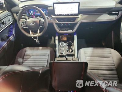 Zdjęcie 8 z 13 samochodu: 2025 FORD EXPLORER ST-LINE VIN:1FMUK8KHXSGB55559 - miniatura