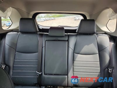 Zdjęcie 10 z 14 samochodu: 2025 TOYOTA RAV4 XLE PREMIUM VIN:JTMB6RFV7SJ068548 - miniatura
