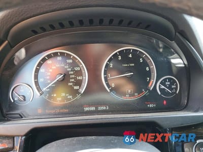 Zdjęcie 9 z 13 samochodu: 2015 BMW X5 XDRIVE35I VIN:5UXKR0C50F0P05605 - miniatura