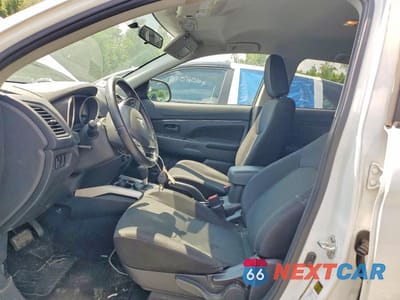 Zdjęcie 7 z 13 samochodu: 2014 MITSUBISHI OUTLANDER SPORT ES VIN:4A4AR3AU2EE003451 - miniatura