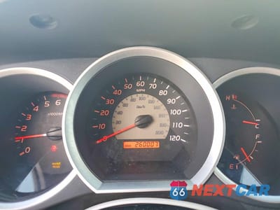 Zdjęcie 9 z 12 samochodu: 2010 TOYOTA TACOMA ACCESS CAB VIN:5TEUU4EN2AZ697867 - miniatura
