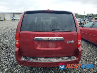 Zdjęcie 6 z 13 samochodu: 2010 CHRYSLER TOWN & COUNTRY LX VIN:2A4RR2D13AR428819 - miniatura