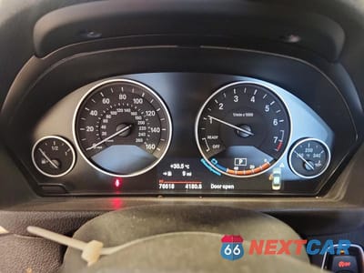 Zdjęcie 9 z 13 samochodu: 2017 BMW 320 XI VIN:WBA8E5G36HNU45257 - miniatura