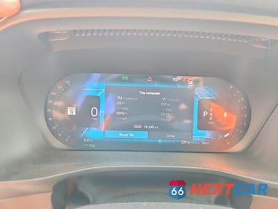 Zdjęcie 9 z 13 samochodu: 2025 VOLVO XC40 CORE VIN:YV4L12UJ5S2544331 - miniatura