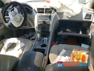 Zdjęcie 8 z 13 samochodu: 2011 CHEVROLET TRAVERSE VIN:1GNKVJEDXBJ262785 - miniatura